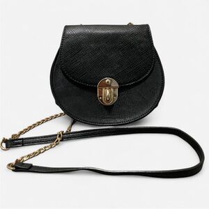 Melie Bianco Black Vegan Leather Small Saddle Crossbody Bag Women’s OS